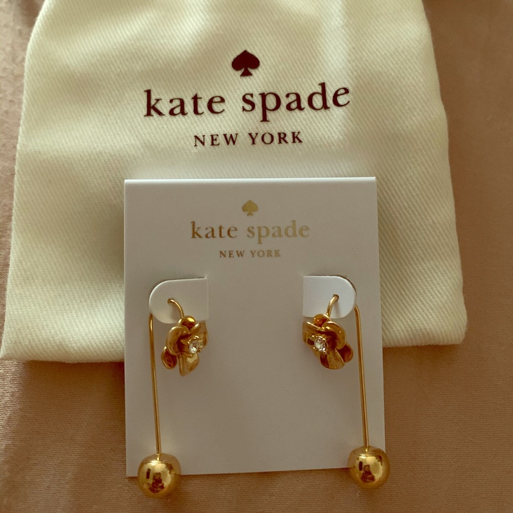 Shine On Flower Hanger Earrings